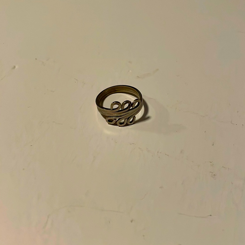 Unique Design Ring